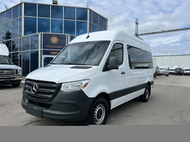 2019 Mercedes-Benz Sprinter Passenger Van 2019 Mercedes-Benz Spr in Cars & Trucks in Oakville / Halton Region