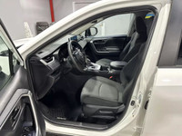 2023 Toyota RAV4 LE AWD AUTOMATIQUE - CAMÉRA DE RECUL - BIEN ÉQUIPÉE - SIÈGES CHAUFFANTS NIV: 2T3B1R... (image 6)