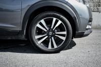 Heated Seats, Apple CarPlay, Android Auto, Aluminum Wheels, Forward Collision Warning, Front Pedestr... (image 6)