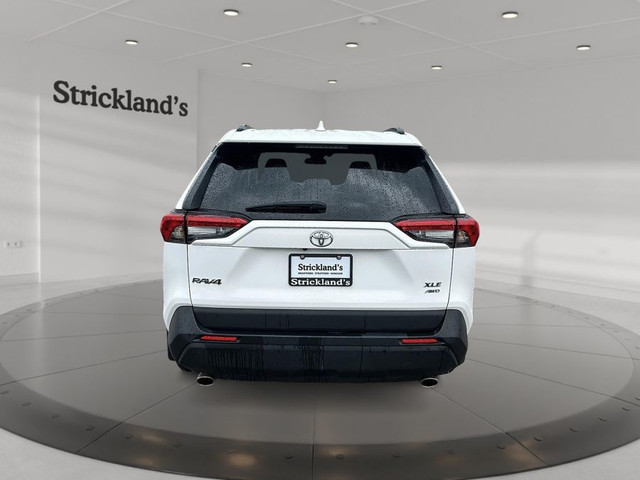 2021 TOYOTA RAV4 XLE in Cars & Trucks in Stratford - Image 4
