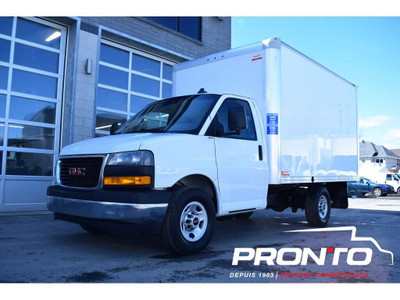  2021 GMC Savana 3500 ** Cube 12 pieds ** V6 ** 4.3 L **