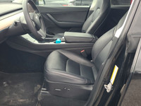 2021 TESLA MODEL Y CARFAX VERIFIED, CLEAN TITLE, NO ACCIDENTS, !!! 147,500KM AUTOMATIC TRANSMISSION... (image 4)