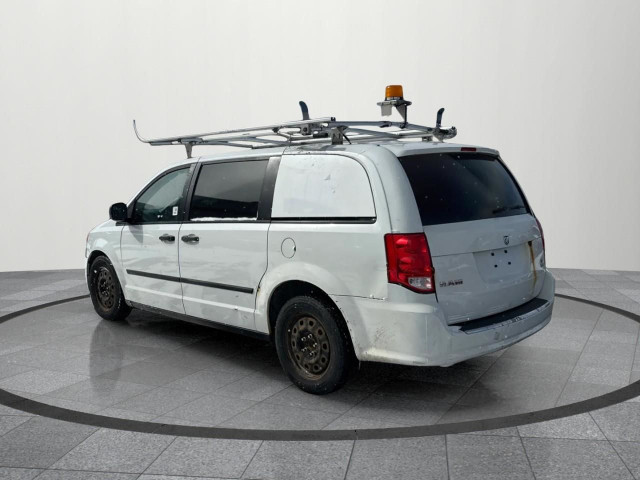 2014 RAM Cargo Cargo Van|| Tradesman|| Great work Truck!! in Cars & Trucks in Mississauga / Peel Region - Image 2