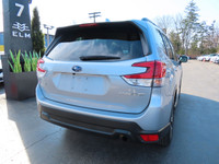 100% CANADIAN VEHICLE Visit Our Website @ EliteLuxuryMotors.ca _____________________________________... (image 5)