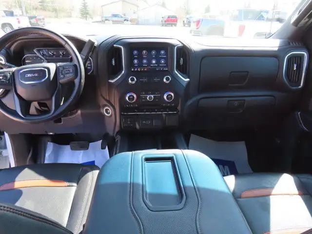 2022 GMC Sierra 1500 Limited AT4 6.2 L V8 4x4 in Cars & Trucks in Regina - Image 9