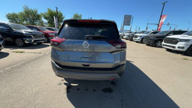 2021 Nissan Rogue SV | Apple Carplay | Heated Seats in Cars & Trucks in Edmonton - Image 4