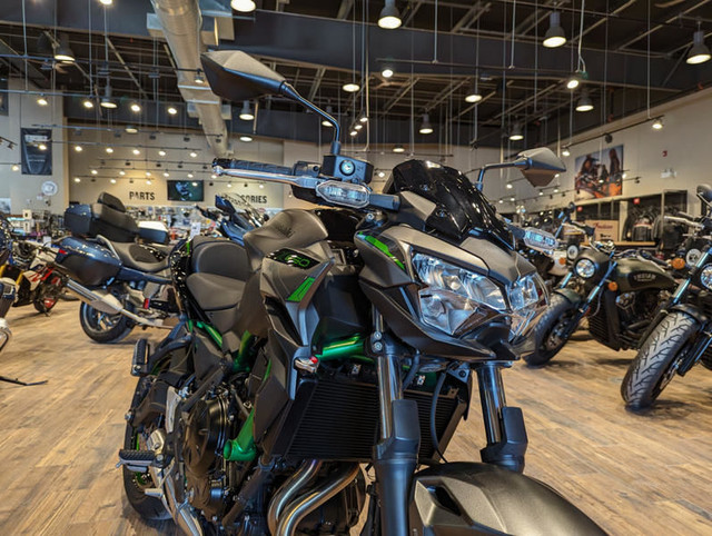 2023 Kawasaki Z650 in Sport Bikes in Winnipeg - Image 3