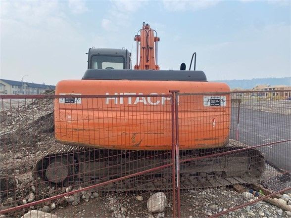 2004 HITACHI ZX200 LC N/A in Heavy Equipment in Regina - Image 4