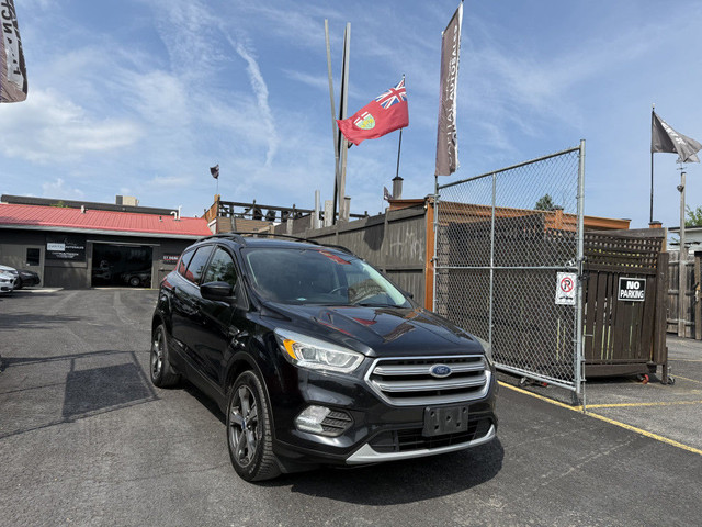2017 Ford Escape SE AWD in Cars & Trucks in Ottawa - Image 3