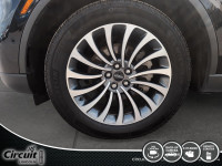Le Lincoln Aviator Reserve 2022 incarne le luxe absolu avec ses 7 places spacieuses, un silence de r... (image 7)