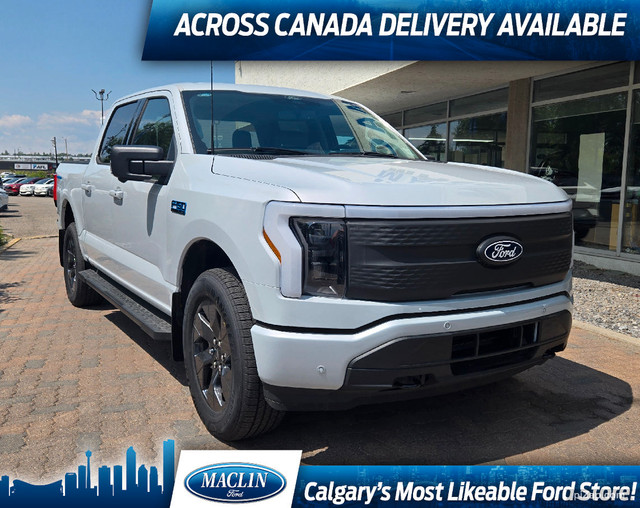 2025 Ford F-150 Lightning FLASH | MAX TOW PKG | MOBILE PWR CORD  in Cars & Trucks in Calgary