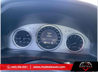 2011 Mercedes Benz GLK350 4Matic 169,429 KM $13999 Up for sale is a 2011 Mercedes Benz GLK350 4Matic... (image 6)