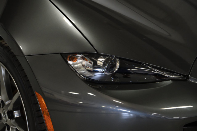 2018 Mazda MX-5 RF GT / BOSE / Manuelle / Toit dur / Bas km / Un in Cars & Trucks in Longueuil / South Shore - Image 2