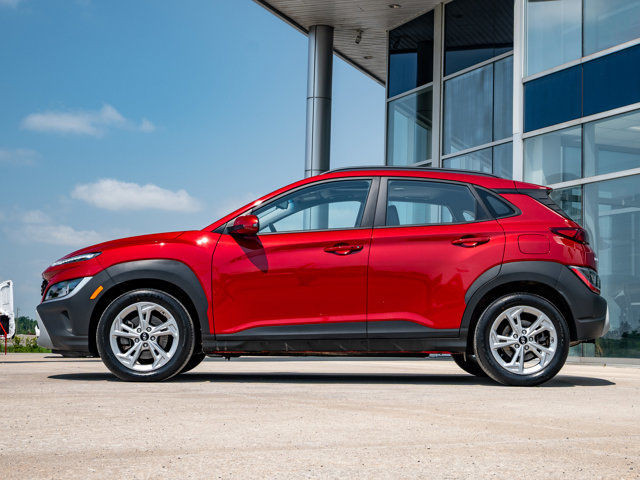 2022 Hyundai Kona Preferred in Cars & Trucks in Barrie - Image 4