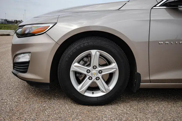 2022 Chevrolet Malibu AUTOMATIC LOW KMS in Cars & Trucks in Strathcona County - Image 23