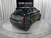 NAVIGATION SYSTEM, ALLOY WHEELS, AUTOMATIC TEMPERATURE CONTROL, REMOTE KEYLESS ENTRY, SPORT STEERING... (image 6)
