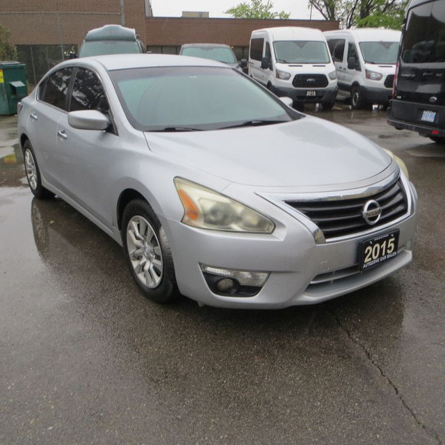 2015 Nissan Altima 4dr Sedan I4 CVT 2.5 in Cars & Trucks in Mississauga / Peel Region - Image 3