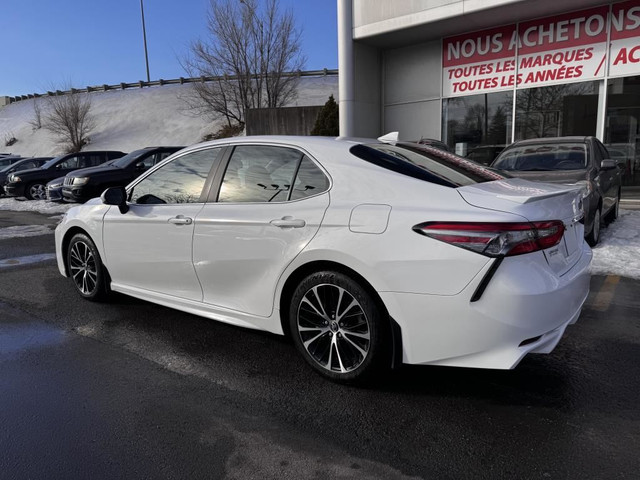 2018 Toyota Camry in Cars & Trucks in Longueuil / South Shore - Image 2