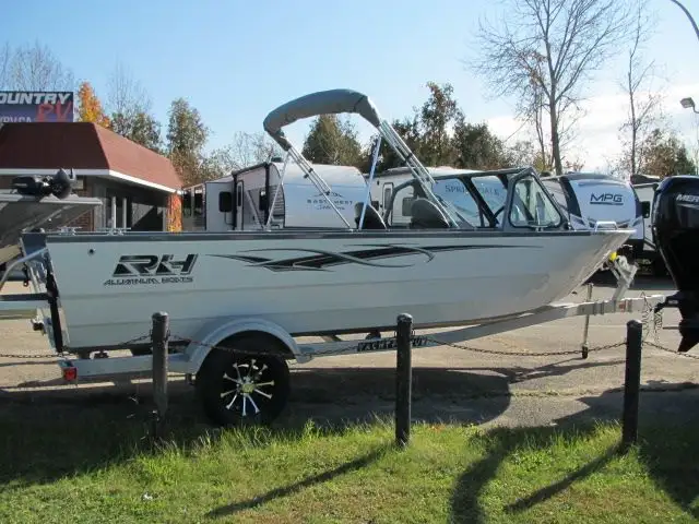 2025 RH ALUMINUM BOATS 200SH-ALL WELDED-FULL CANVAS-IN STOCK! in Powerboats & Motorboats in Ottawa - Image 5