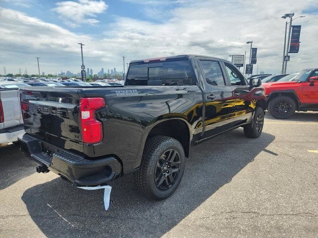 2025 Chevrolet Silverado 1500 LT Trail Boss in Cars & Trucks in Mississauga / Peel Region - Image 4