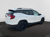 Check out this vehicle's pictures, features, options and specs, and let us know if you have any ques... (image 4)