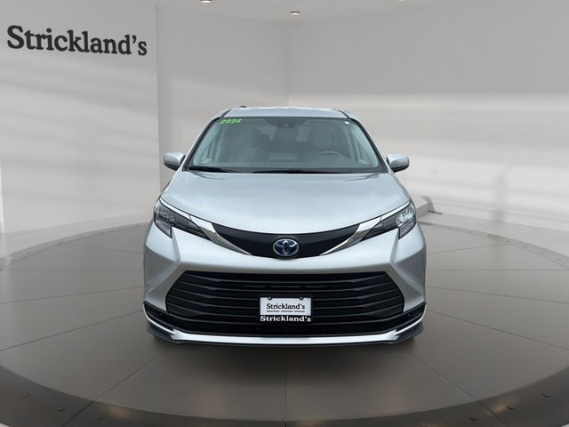 2024 TOYOTA SIENNA HYBRID LE AWD 8-PASS in Cars & Trucks in Stratford - Image 3