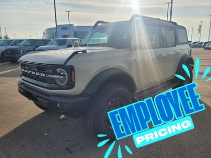 2025 Ford Bronco Outer Banks 4 Door 4x4 in Cars & Trucks in Strathcona County - Image 2