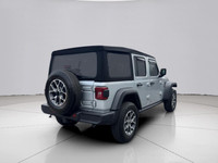 À voir! / Come see it! TRÈS BIEN ÉQUIPÉ / VERY WELL EQUIPPED. Version Sport 4x4 avec Moteur V6 3.6L,... (image 2)