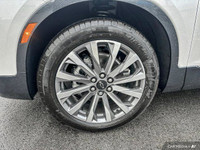 This Chevrolet Blazer boasts a Gas V6 3.6L/ engine powering this Automatic transmission. TRANSMISSIO... (image 8)