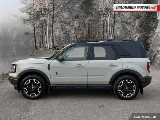 2022 Ford Bronco Sport Outer Banks in Cars & Trucks in Hamilton - Image 2