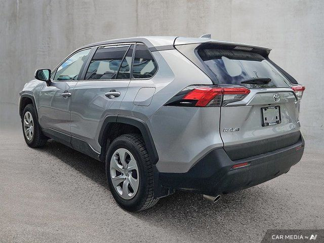 2023 Toyota RAV4 LE AWD | Heated Seats | Back-Up Camera in Cars & Trucks in Ottawa - Image 2