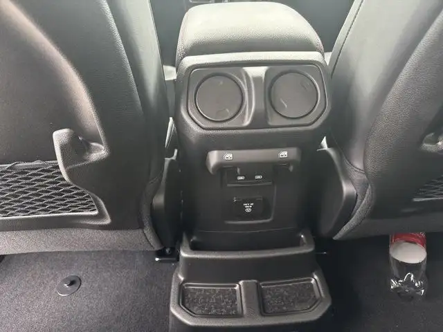 2025 Jeep Wrangler Rubicon in Cars & Trucks in Mississauga / Peel Region - Image 13