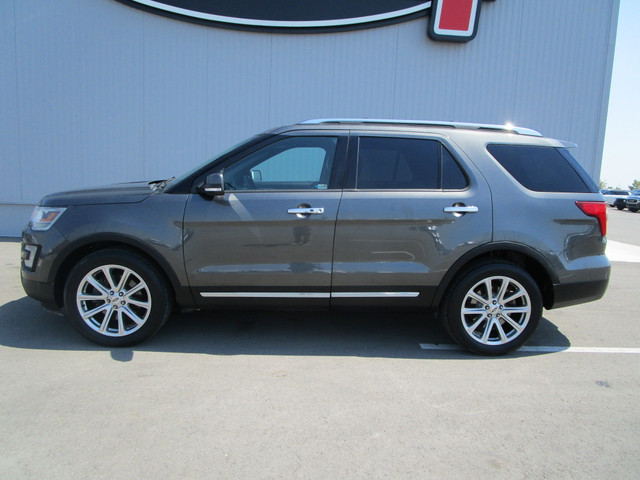 2016 Ford Explorer Limited STK# A19751 in Cars & Trucks in Calgary - Image 2