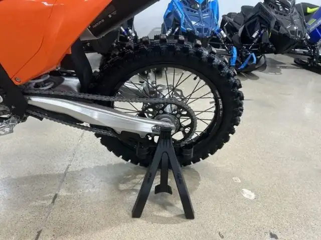 2025 KTM 250 SX-F in Dirt Bikes & Motocross in Barrie - Image 15