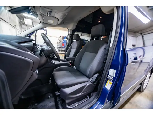 2017 Ford Transit Connect Cargo Van in Cars & Trucks in Grande Prairie - Image 13