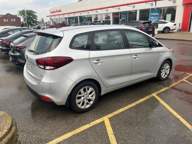 2017 Kia Rondo LX | Clean Carfax | Full Service History in Cars & Trucks in London - Image 4