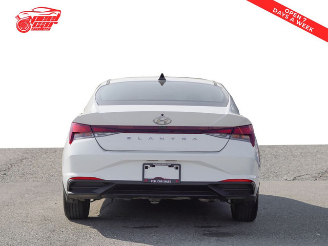 2022 Hyundai Elantra Preferred | Sunroof | Back Camera | Alloy W in Cars & Trucks in Mississauga / Peel Region - Image 3