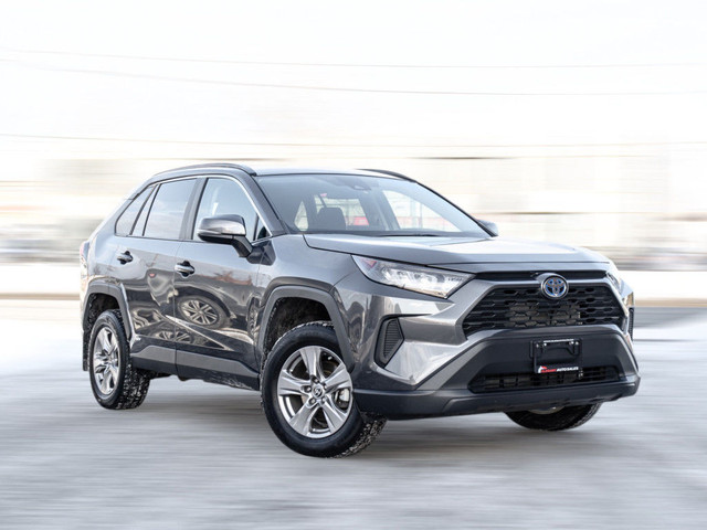 2023 Toyota RAV4 HYBRID |LE|AWD|APPLE CAR PLAY|BACK UP|HEAT SEAT in Cars & Trucks in City of Toronto
