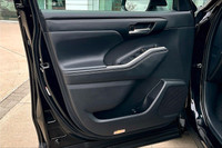 FINANCE OR LEASE PURCHASE PRICE: $53,900 + HST + Finance/Lease Fee + Licensing CASH PRICE: $55,900 +... (image 7)