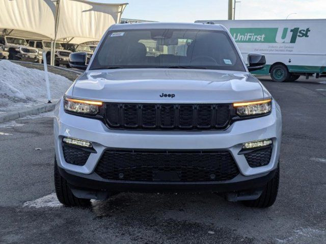 2025 Jeep Grand Cherokee Limited - Trailer Tow Package - Luxury in Cars & Trucks in Calgary - Image 2