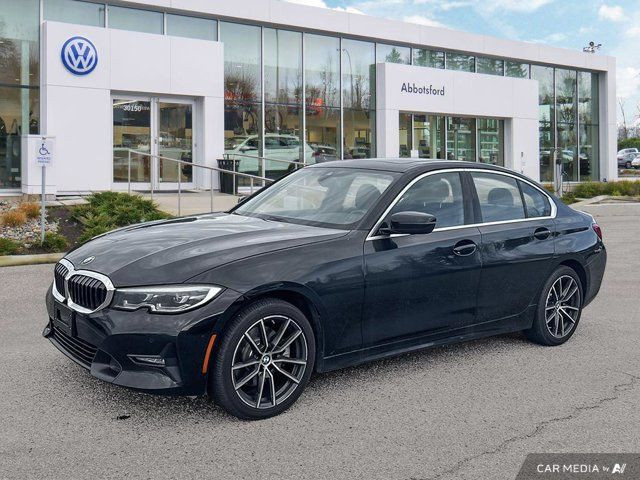 2021 BMW 3 Series 330i xDrive in Cars & Trucks in Abbotsford