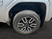 This 2025 GMC Sierra 1500 in Sterling Metallic is equipped with 4WD and Gas V8 6.2L/376 engine. The... (image 8)