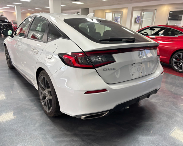 2022 Honda Civic Sport Manual in Cars & Trucks in Calgary - Image 4