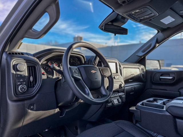  2024 Chevrolet Silverado 1500 Custom 4WD Crew Cab in Cars & Trucks in Strathcona County - Image 3