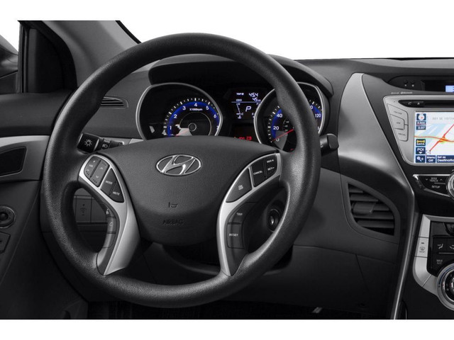2013 Hyundai Elantra GL in Cars & Trucks in Markham / York Region - Image 4