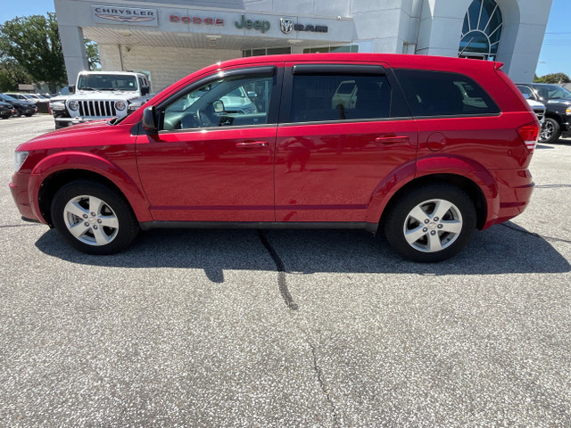 2014 Dodge Journey CVP/SE Plus in Cars & Trucks in Sarnia - Image 2