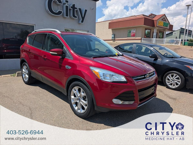 2014 Ford Escape 4WD 4dr Titanium for sale in Cars & Trucks in Medicine Hat