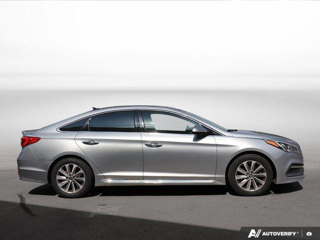 2017 Hyundai Sonata Sonata Sport 2.0T in Cars & Trucks in Hamilton - Image 3