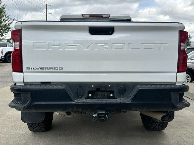 2024 Chevrolet Silverado 3500HD Work Truck | 6.6L V8 GAS in Cars & Trucks in Calgary - Image 4