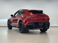 L'Aston Martin DBX707 2023 est un VUS de luxe à transmission intégrale propulsé par un moteur V8 bit... (image 5)